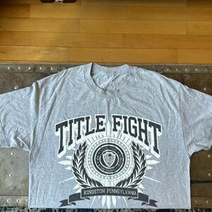 TITLE FIGHT Kingston Pennsylvania crest t shirt size L